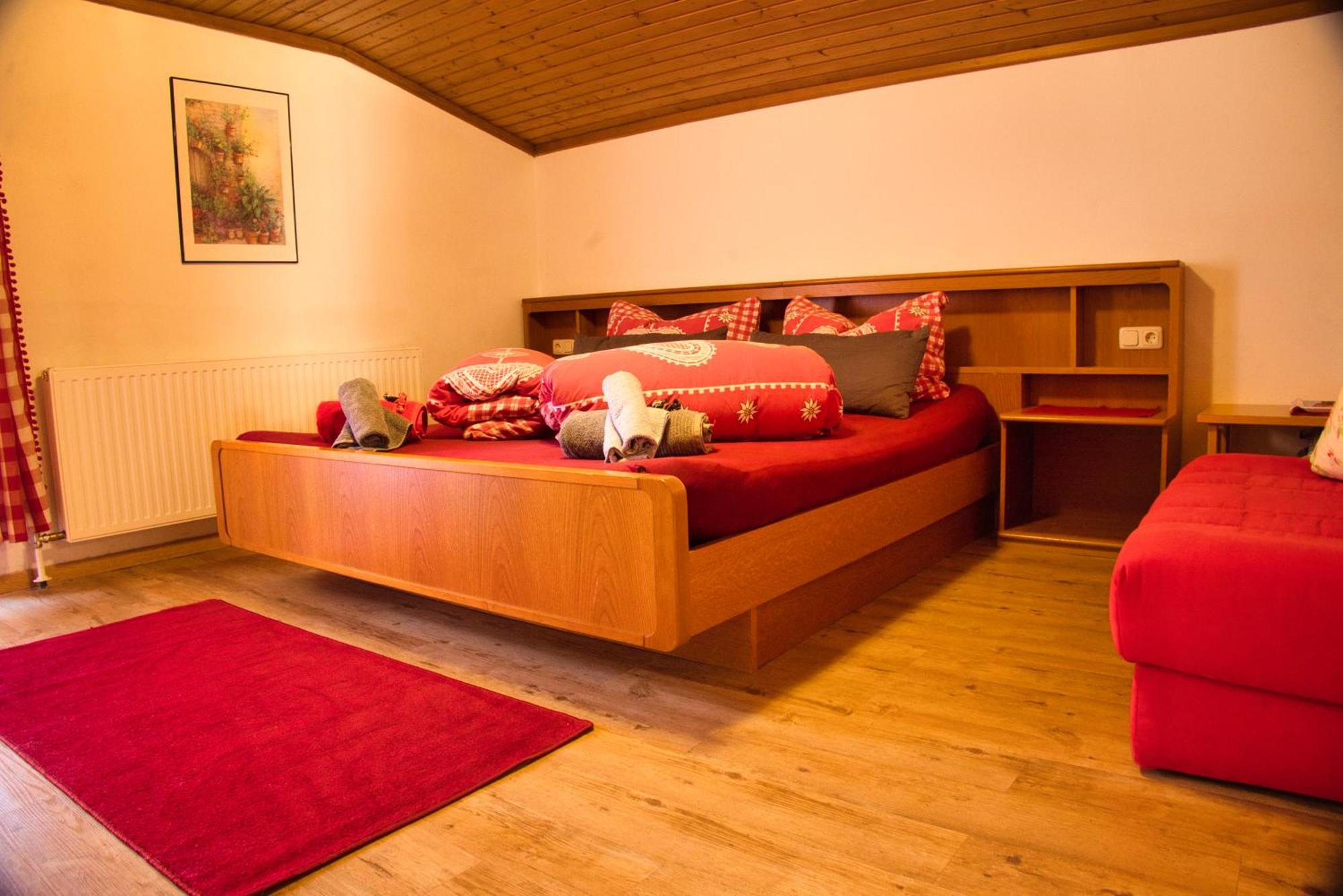 Haus Bergheim Apartment Saalbach-Hinterglemm Ngoại thất bức ảnh