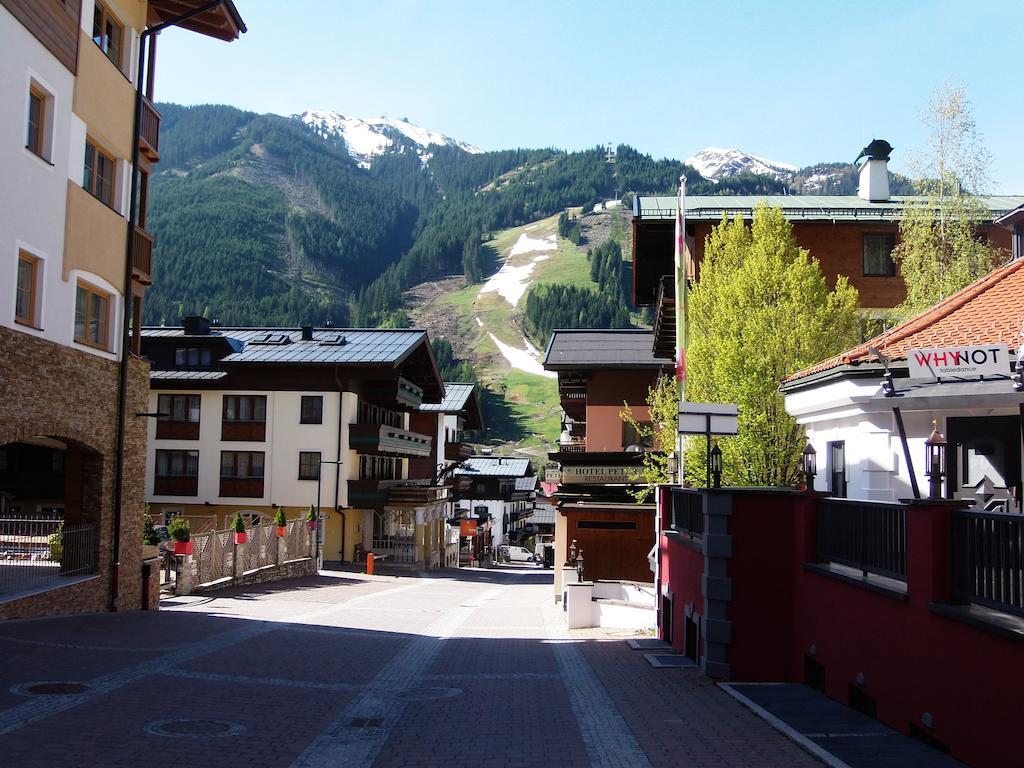 Haus Bergheim Apartment Saalbach-Hinterglemm Ngoại thất bức ảnh